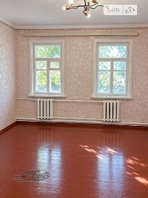 Продаж 1 поверхового будинку з ділянкою на 6 соток, 71.7 кв. м, 3 кімнати, на 3-й пр. Петренківський 3 • ID 34953575