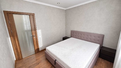 Продаж 2-кімнатної квартири 52 м², Михайла Донця вул., Ломоносова, 48
