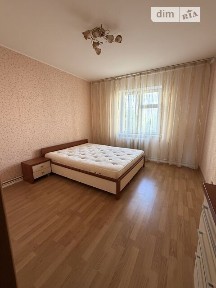 Довготривала оренда 3к квартири на вул. Володимира Момота 44 • ID 34957349