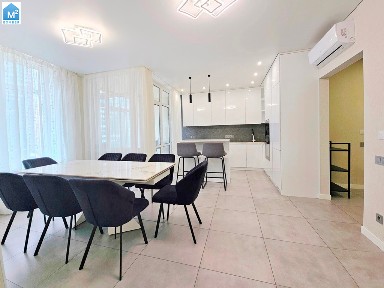 Продаж 3-к квартири 96 м. кв. ЖК Галактика Ремонт, меблі, техніка