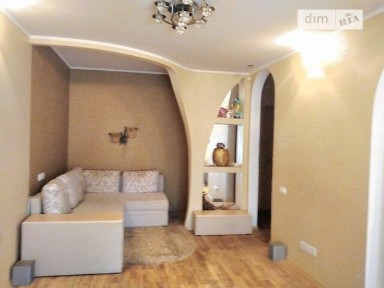 Продаж 1к квартири 33 кв. м на вул. Героїв Крут • ID 34951559