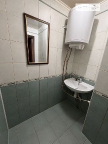 Здається комерційне приміщення на вул. Левка Лук'яненка, площа 2400 кв. м • ID 34936116