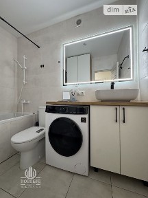 Продаж 1к квартири 37 кв. м на вул. Антонова Олега 4 • ID 34959685