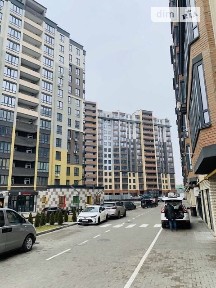 Продаж 1к квартири 68 кв. м на вул. Домбровського 3 • ID 34959253