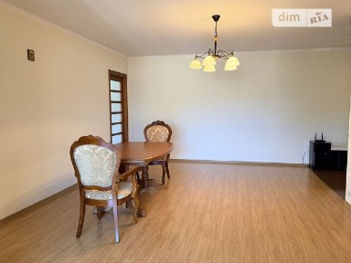 Продаж 3к квартири 73 кв. м на вул. Праведниці Шулежко 150 • ID 34960004