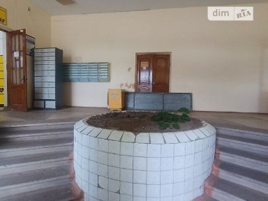 Оренда офісного приміщення на вул. Богдана Хмельницького 19, приміщень -, поверх - 1 • ID 35029763
