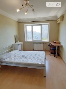 Раїси Окіпної вулиця, мікрорайон Лівобережний Масив, район Дніпровський, Київ, метро Лівобережна, вул. Раїси Окіпної 5 34961756