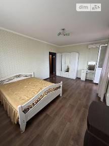 Юрія Кондратюка вулиця, мікрорайон Мінський Масив, район Оболонський, Київ, вул. Юрія Кондратюка 7 34962205