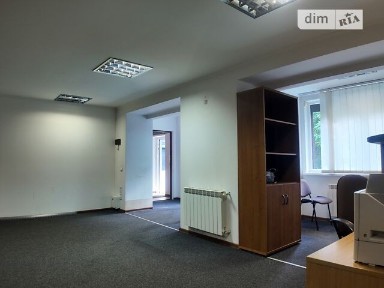 Продаж офісного приміщення 93.2 кв. м. на 1 поверсі на вул. Зелена 113, дев'ятиповерхова будівля • ID 34963157