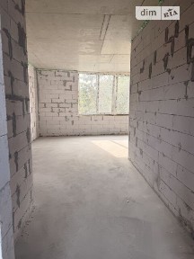 Продаж офісного приміщення 37.6 кв. м. на 2 поверсі на вул. Шептицького Андрія Митрополита, триповерхова будівля • ID 34962140