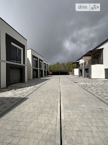 Продаж 2 поверхового таунхауса з ділянкою на 1.6 сотки, 144 кв. м, 3 кімнати, на вул. Патріарха Володимира • ID 34201908