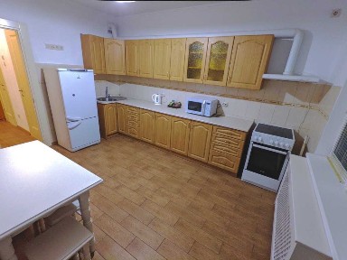 Оренда 2-кімнатної квартири 58 м², Машинобудівна вул., 21