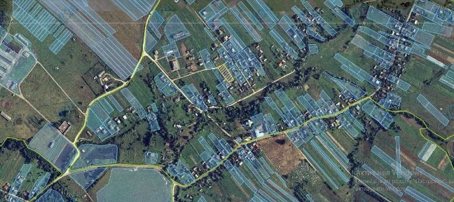 ПРОДАЄТЬСЯ Будинок І Земельна Ділянка В ЦЕНТРІ СЕЛА Нижині Гаї