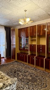 Продається трикімнтана квартира з автономним опаленням