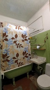1кімнатна вул черчиля\красноткацкая\ метро дарниця пішки