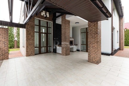 Оренда Будинок Лісники 4 кімнати 378 м² Басейн СПА-комплекс Сауна Гараж Тераса BBQ Охорона Аренда Дом Лесники 4 комнаты 378 м² Бассейн Сауна Гараж
