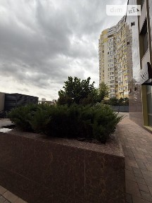 Продаж комерційного приміщення на вул. Краснова 1А, площа 42.5 кв. м • ID 34953962