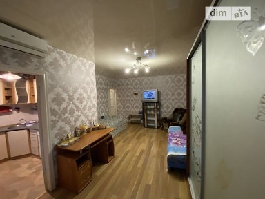 Продаж 1к квартири 32 кв. м на вул. Космонавтів 3 • ID 34963330