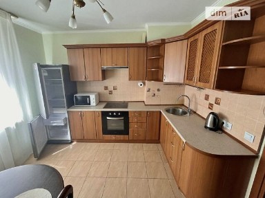Продаж 2к квартири 72 кв. м на вул. Урлівська 38А • ID 34963168