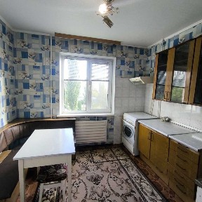 Київська обл., Білоцерківський район, м. Біла Церква, Нагірна, 22