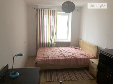 Здам в оренду кімнату на вул. Ломаківська 4 довгостроково • ID 34966403