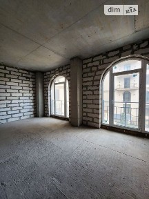 Продаж 3к квартири 102 кв. м на пров. Травневий 6 • ID 34966916