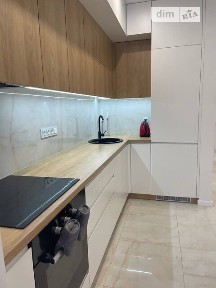 Довготривала оренда 1к квартири на вул. Миру 1 • ID 34967193