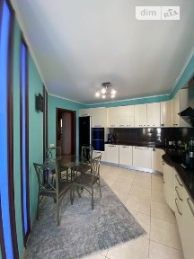 Продаж 3к квартири 100 кв. м на вул. Кленова • ID 34967291