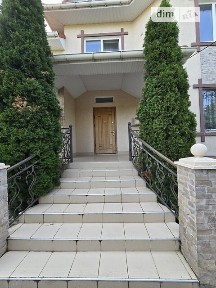 Продаж 2 поверхового будинку з верандою і ділянкою на 10 соток, 450 кв. м, 6 кімнат, на вул. Педагогічна • ID 34967078
