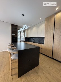 Продаж 2 поверхового будинку з ділянкою на 7 соток, 200 кв. м, 4 кімнати, на вул. Освітянська • ID 34966999