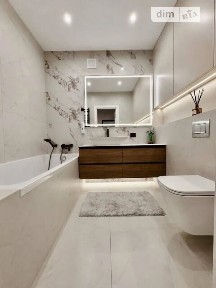 Продаж 3к квартири 56 кв. м на вул. Сімейна 6 • ID 34968189