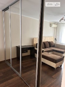 Здам подобово 1к квартиру на вул. Героїв АТО 77 • ID 34968605