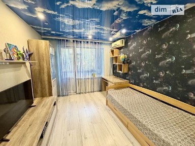 Продаж 3к квартири 62.5 кв. м на вул. Космонавтів • ID 34969338