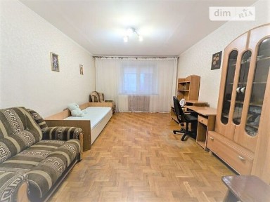 Довготривала оренда 2к квартири на вул. Драгоманова 17 • ID 34961113