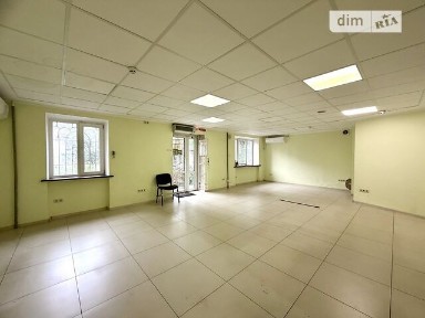 Продаж комерційного приміщення на вул. Південна 31, площа 84 кв. м • ID 34562403