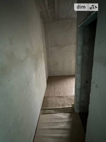 Продаж комерційного приміщення на пл. Соборна 14, площа 14.7 кв. м • ID 34070015