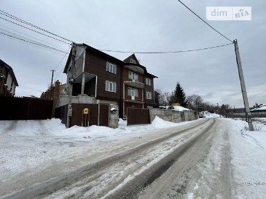 Продаж комерційного приміщення на вул. Набережна 23, площа 450 кв. м • ID 33991178