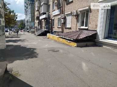 Продаж комерційного приміщення на вул. Мечникова 11, площа 264 кв. м • ID 33409047