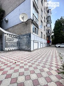 Продаж комерційного приміщення на вул. Залізнична 15, площа 219 кв. м • ID 33218687
