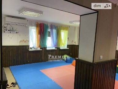 Продаж комерційного приміщення на вул. Грушевського, площа 180.3 кв. м • ID 33100657