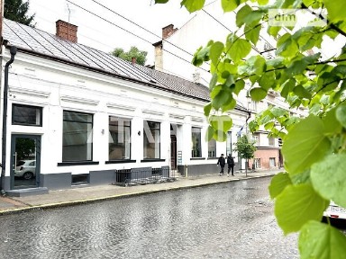 Продаж комерційного приміщення на вул. Університетська, площа 90.1 кв. м • ID 33077815