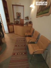 Продаж комерційного приміщення на вул. Пастера, площа 220 кв. м • ID 33072283