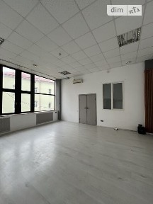 Продаж комерційного приміщення на вул. Руська 21, площа 108 кв. м • ID 20952757
