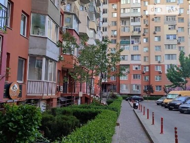 Продаж комерційного приміщення на мас. Радужний, площа 33 кв. м • ID 33054776