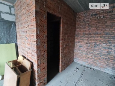 Продаж комерційного приміщення на вул. Гетьмана Мазепи, площа 62 кв. м • ID 32840309
