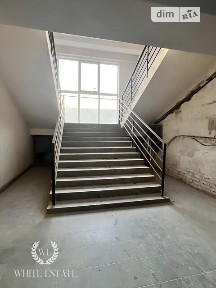 Продаж комерційного приміщення на вул. Лук'яновича Дениса, площа 140 кв. м • ID 32740172