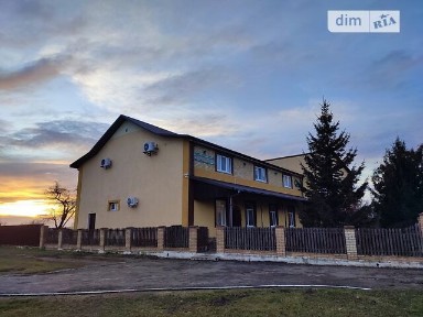 вулиця Шишкевича, Гончарівка, вулиця Шишкевича 7, площа 550 кв. м 32653331