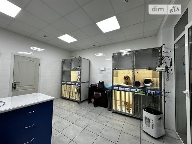 Продаж комерційного приміщення на вул. Медова, площа 128 кв. м • ID 32593101