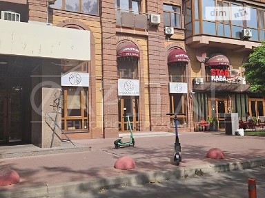 Продаж комерційного приміщення на вул. Коновальця Євгена 36В, площа 415 кв. м • ID 32574925