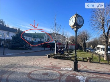Продаж комерційного приміщення на вул. Соборна, площа 447.7 кв. м • ID 32399356